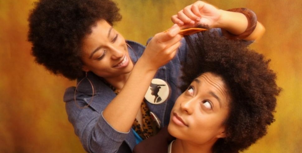 6 Ways for Freelance Natural Hair Stylists To Get More Clients